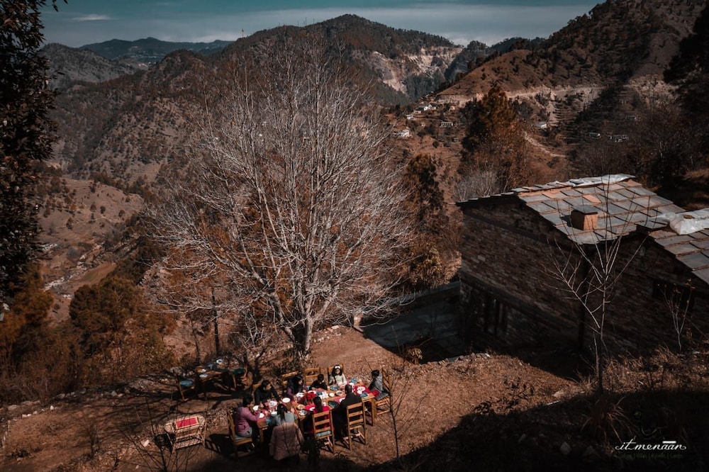 Itmenaan Estate