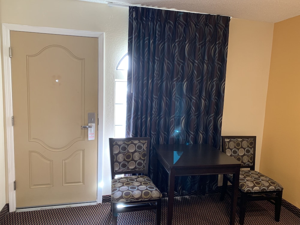Seaview Inn
