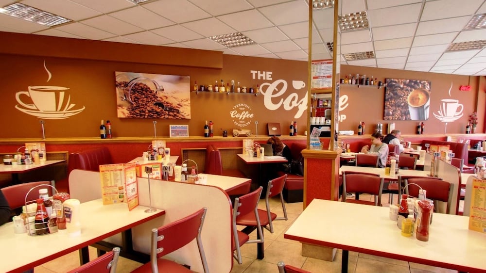 TravelStop #London-Ealing