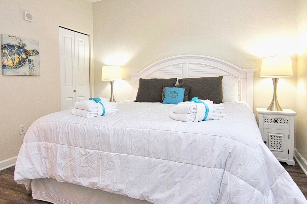Shores Of Panama 719 2 Bedroom Condo