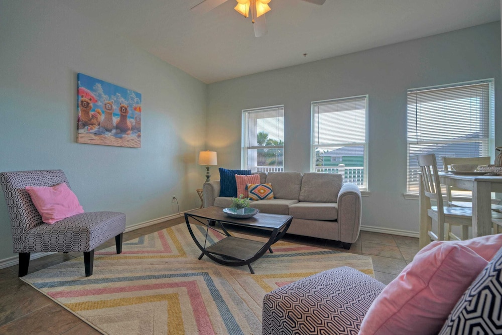 9 Costa Bahia Condos Sleeps 48 + Pool Minutes to the Beach