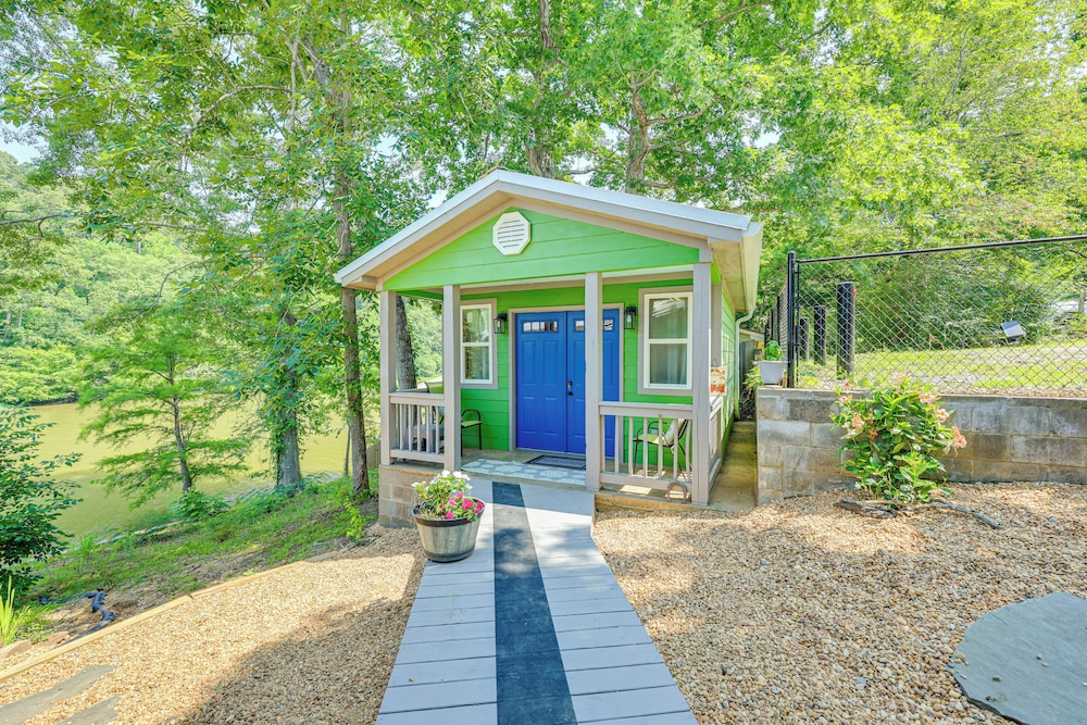 Private On-site Boat Dock: Remote Cabin in Titus