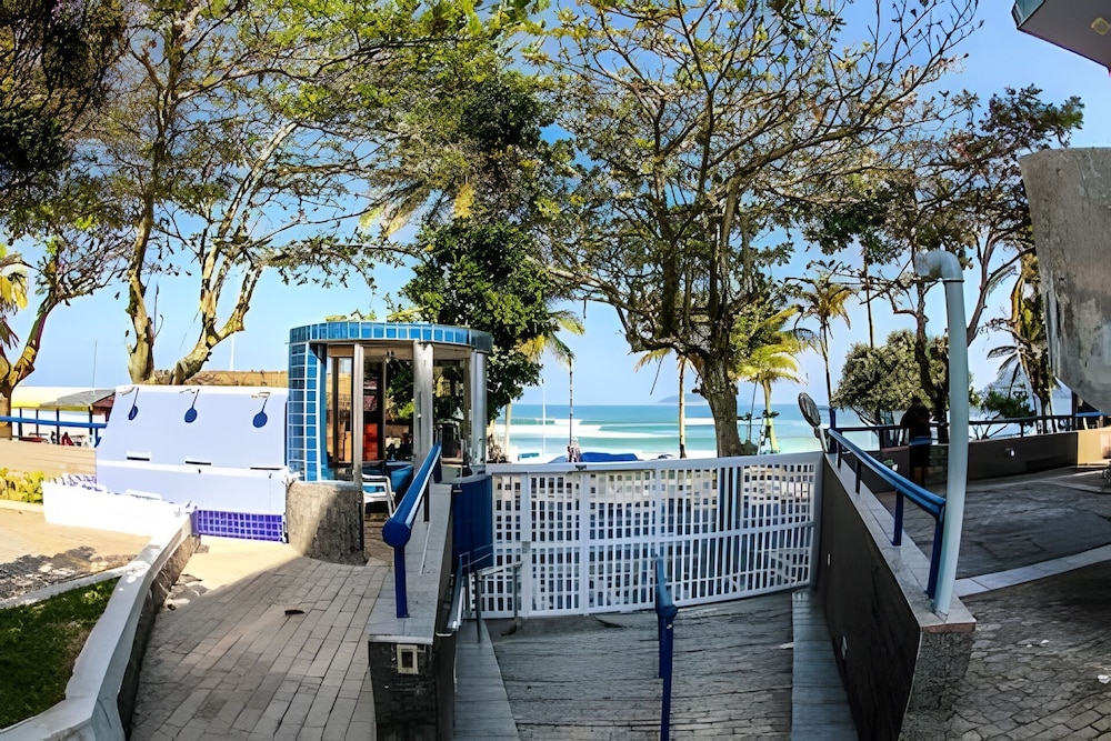 CONDOMINIO PRAIAS DO GUARUJÁ