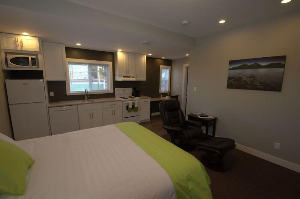 First Avenue Executive Suites