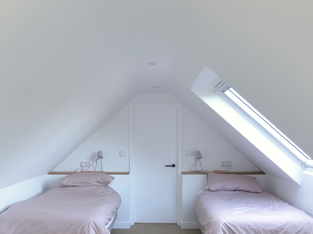 High Cogges Farm Holiday Cottages The Cart Shed