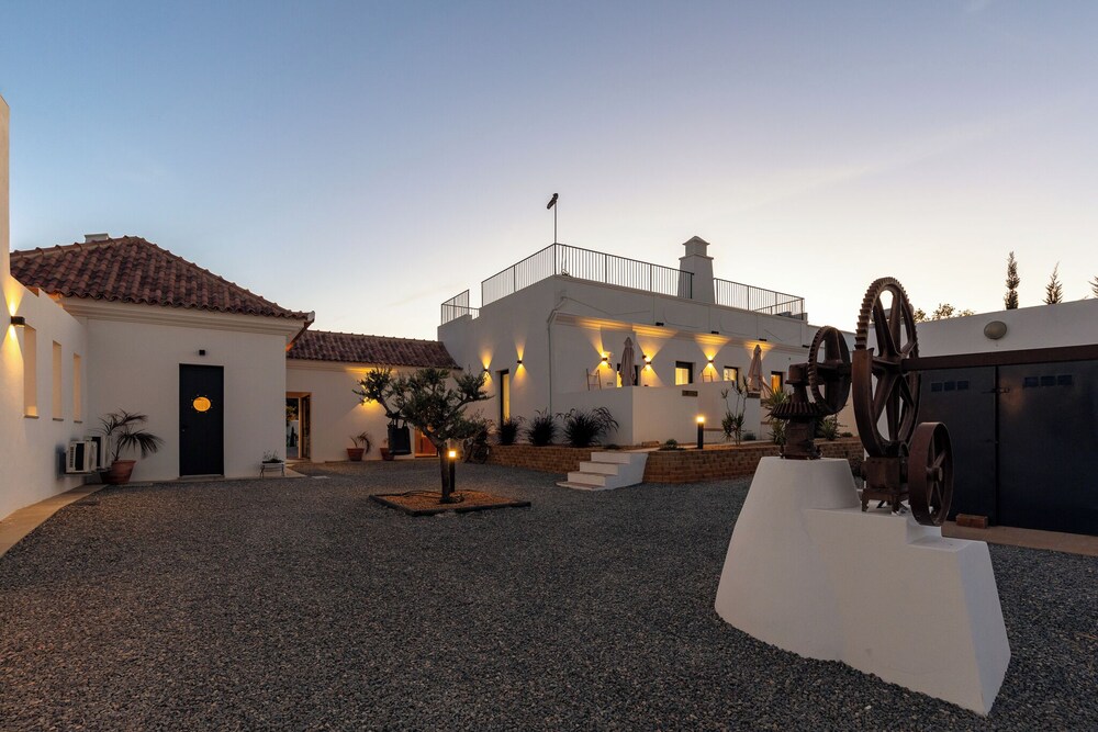 Alfarrobeiras Nature Agroturismo