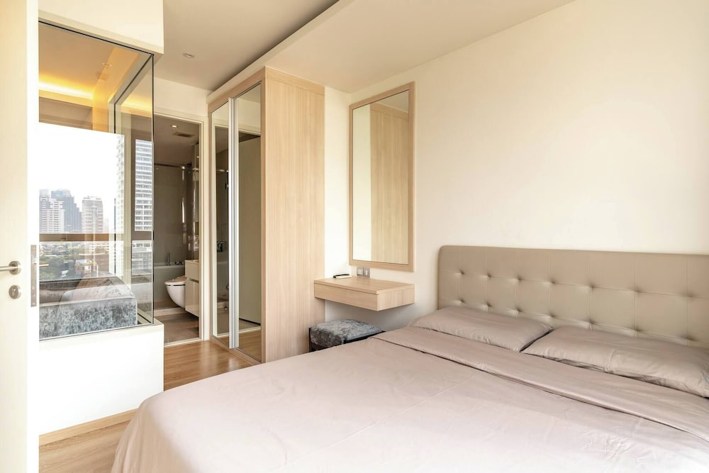 Free Airport Pick Up Rooftop Pool Jacuzzi Gym BTS Emqartier Shopping Mall