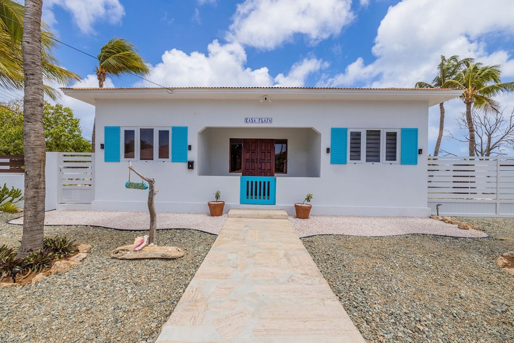 Secluded Beachfront Gem Pool Patio View BBQ