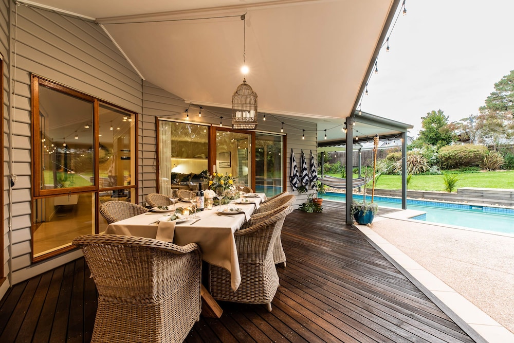 Hamptons Inspired Luxury - Image 1