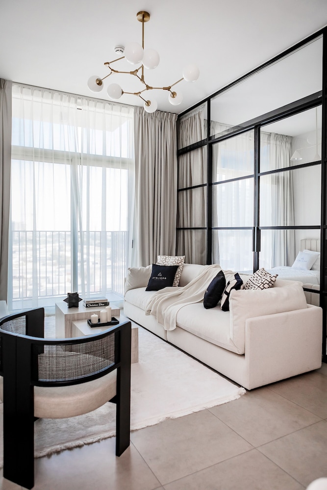 Deluxe 2BR Apartments at Socio