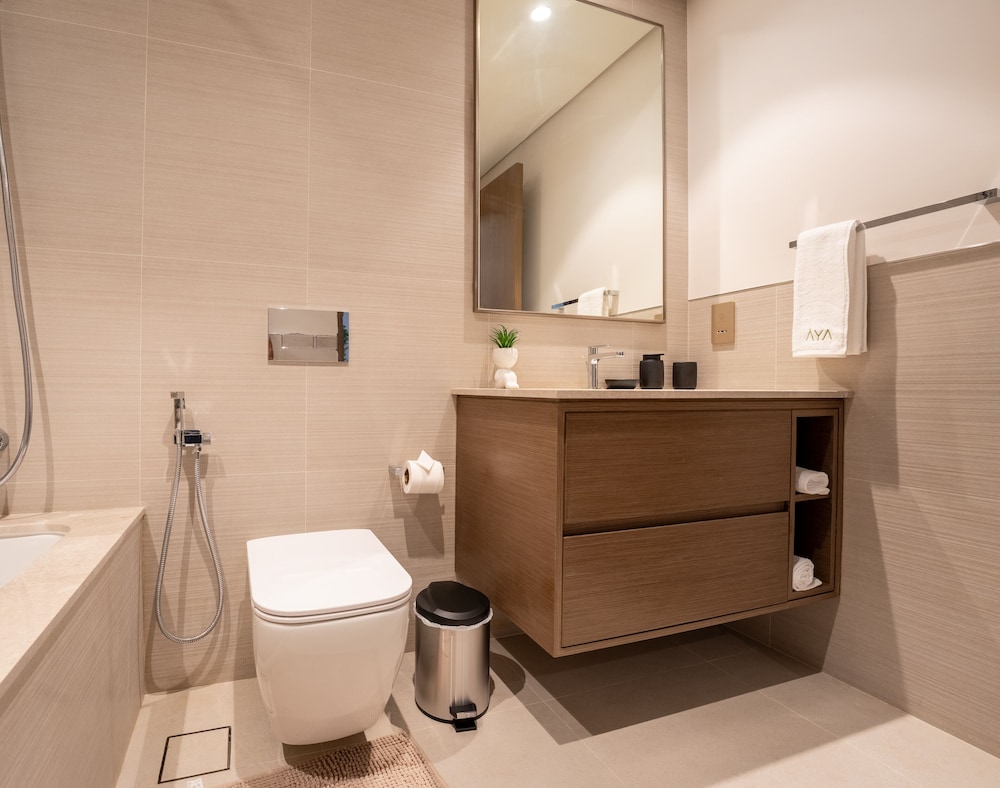 Downtown Luxe 1BR Vibes at Grande