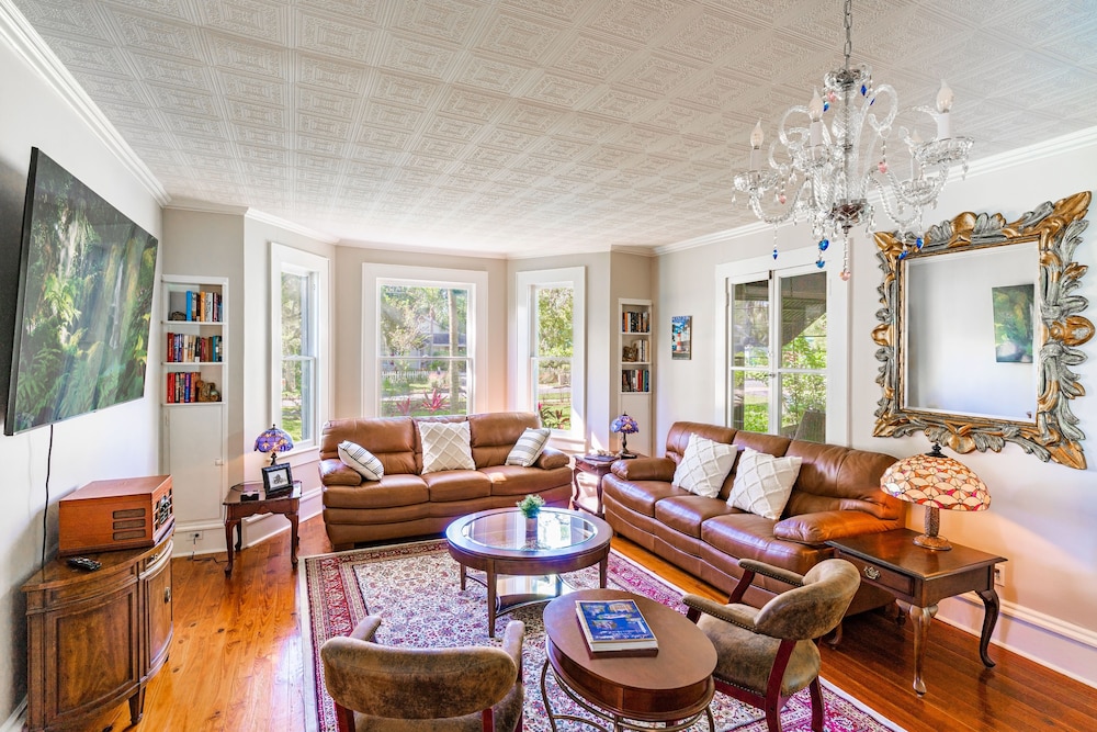 The Estate at Mount Dora