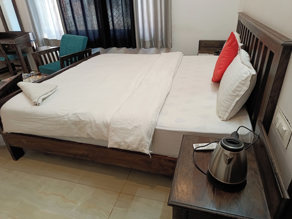 Brahma Heritage-Luxury Rooms with Pool