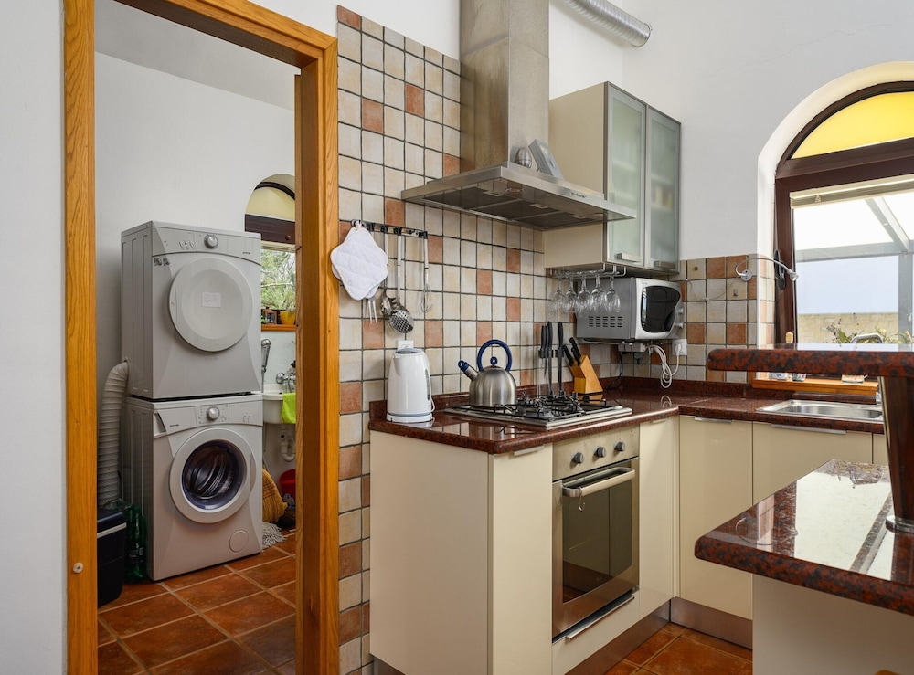Villa in Visnjan With Private Heated Pool