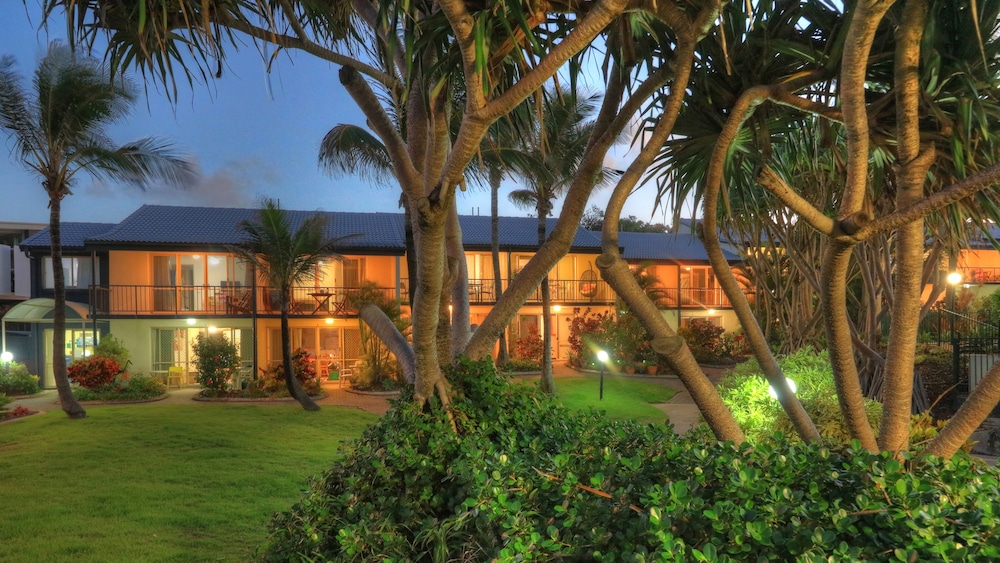 Beach Breakers Resort