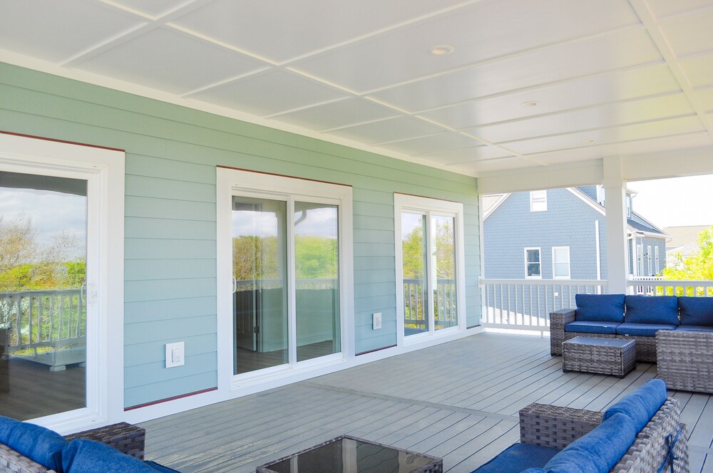 Anchors Aweigh by Topsail Realty