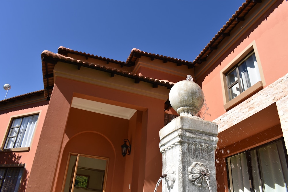 Mount Vista Guest House