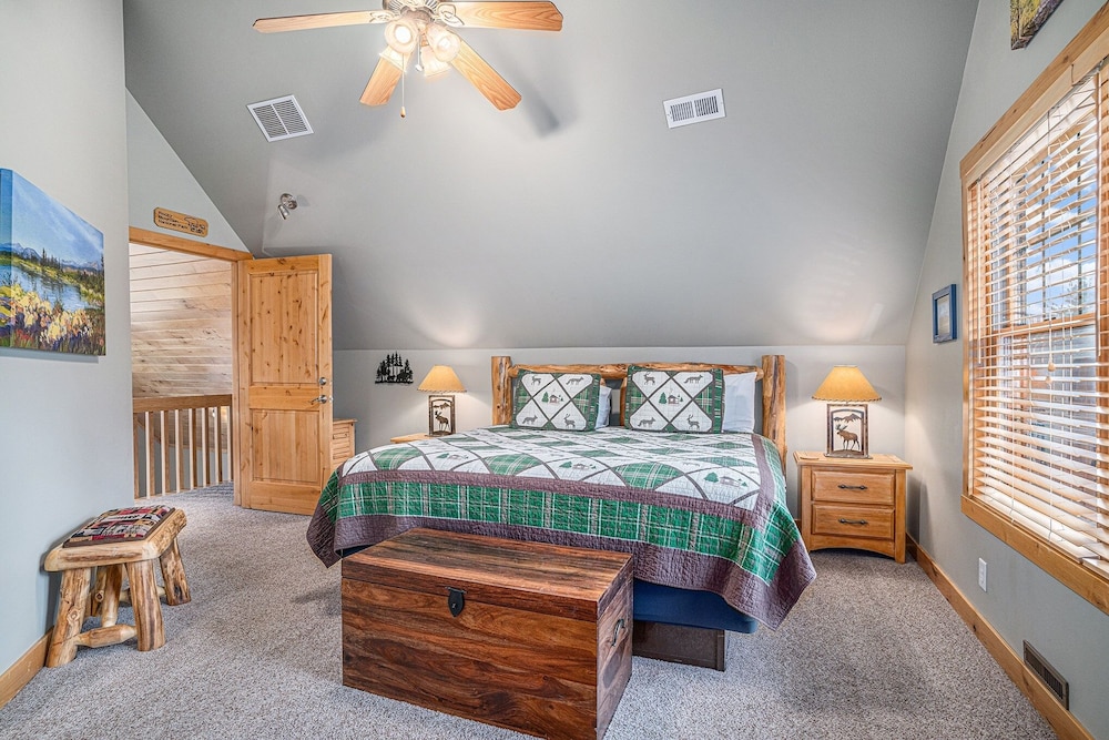Cozy Solitude Cabins - Estes Park CO
