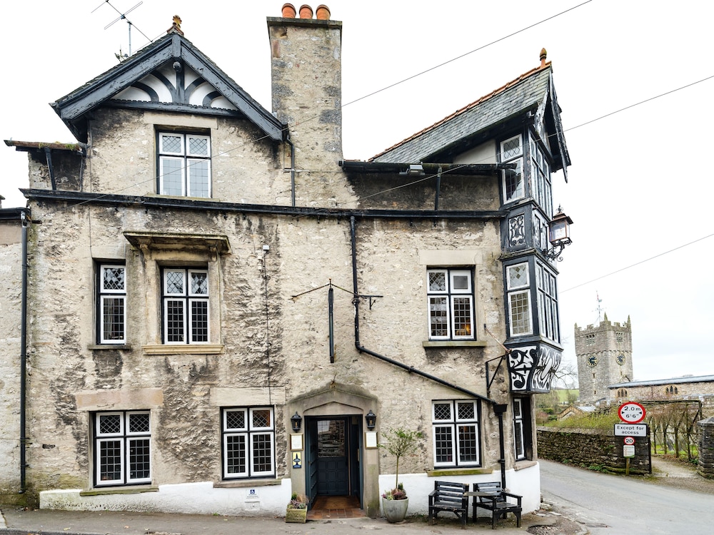 The Wheatsheaf