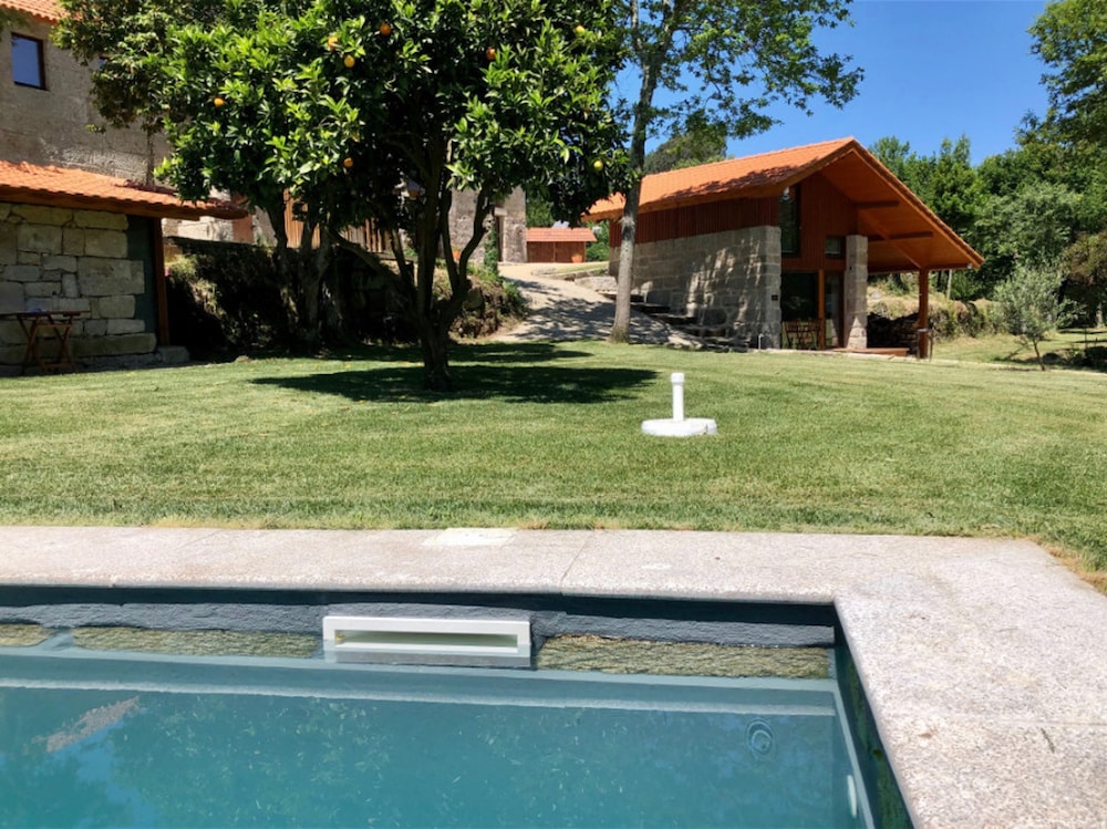 Vila Alambique in Bustelo