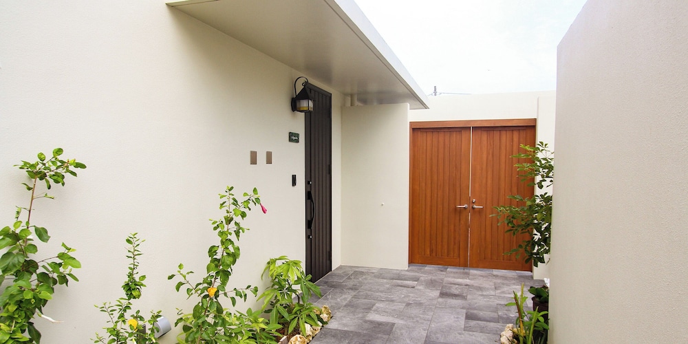 villa LIFE INDAH sumuide