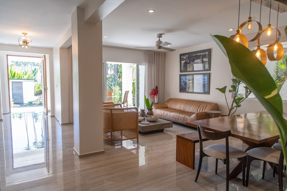 Ocean View Beach House with Pool - Hermosa Palms 44