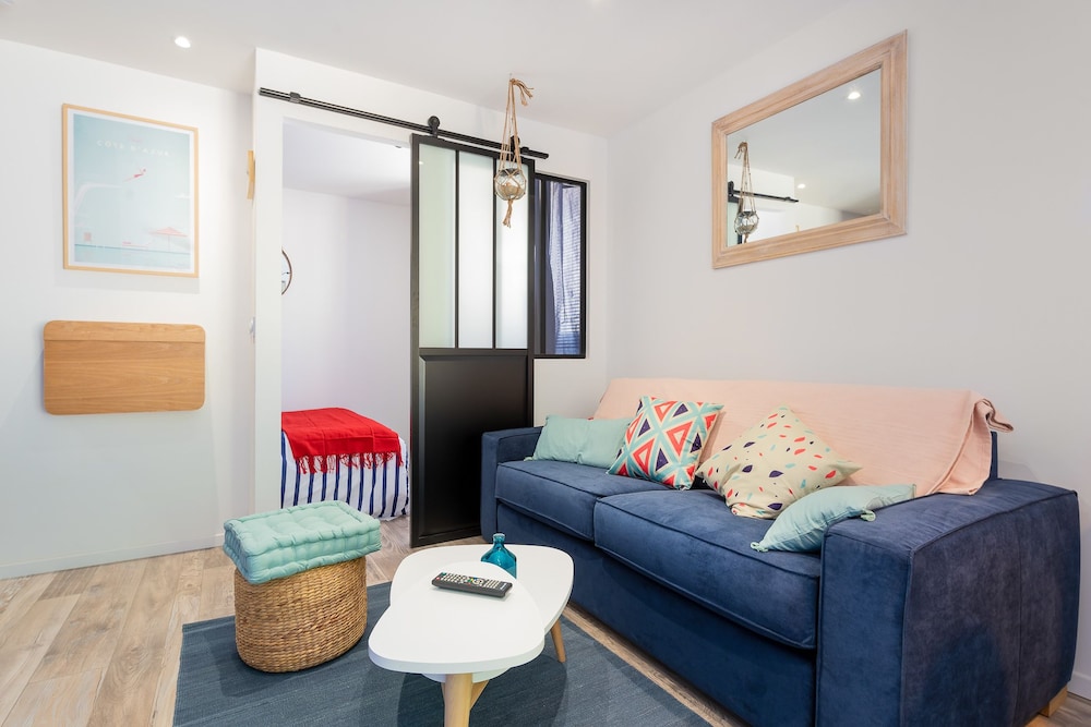 Suites Gaya Confort - Centre Ville view 3