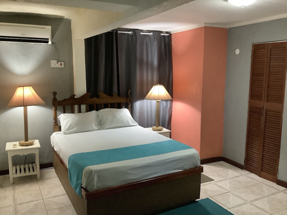 CariBlue Beach Hotel