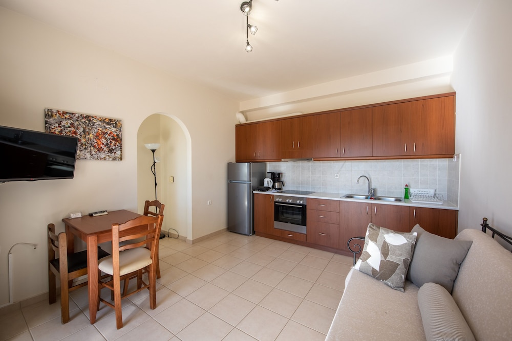 Portela Suites Kampoula