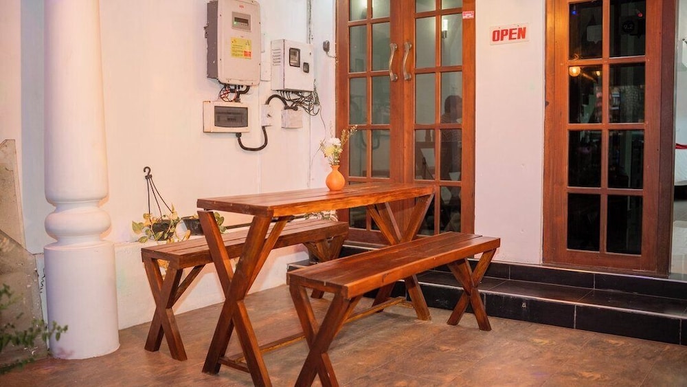 Yash Rest Inn