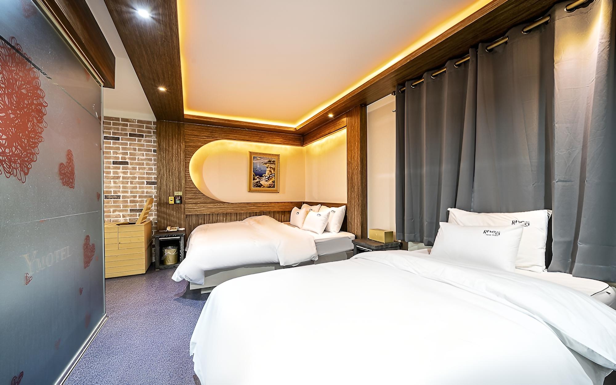 Gimhae Jangyu Vibe Hotel