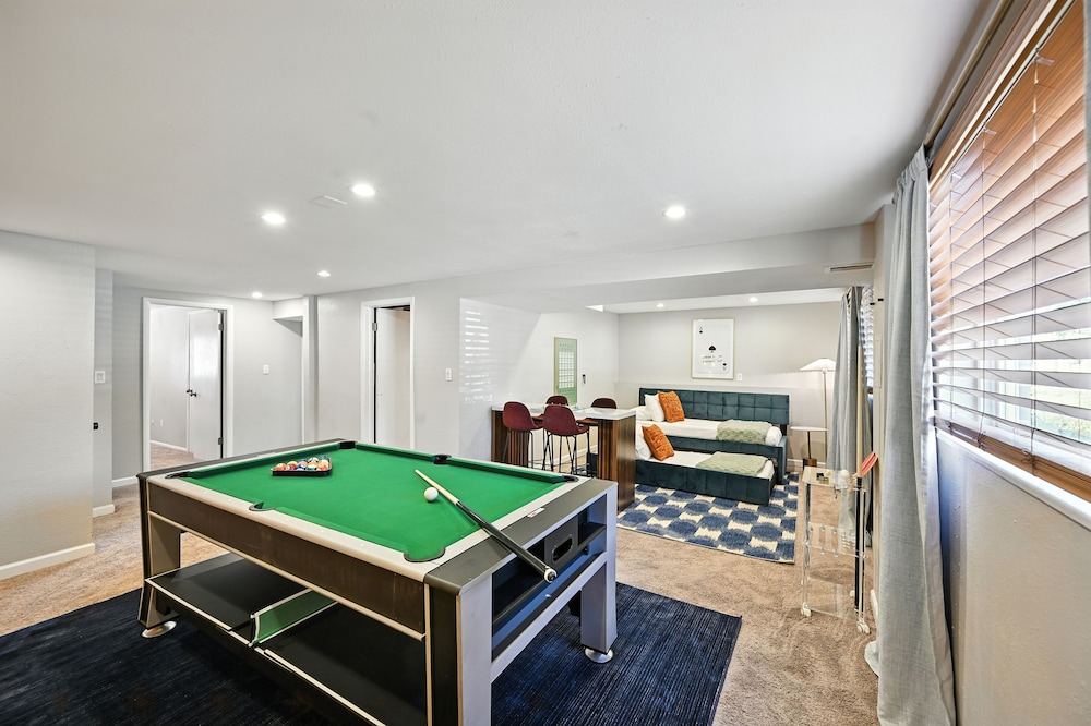 Family-friendly Arvada Getaway With Games Galore 4 Bedroom Home