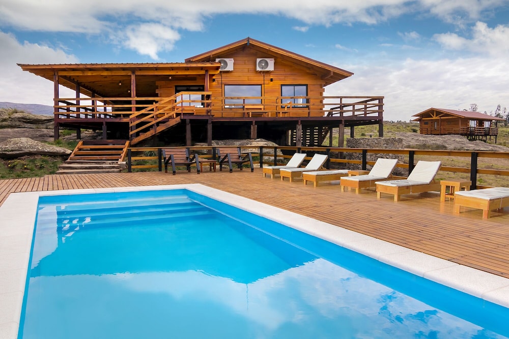ALMA SERRANA SUITES