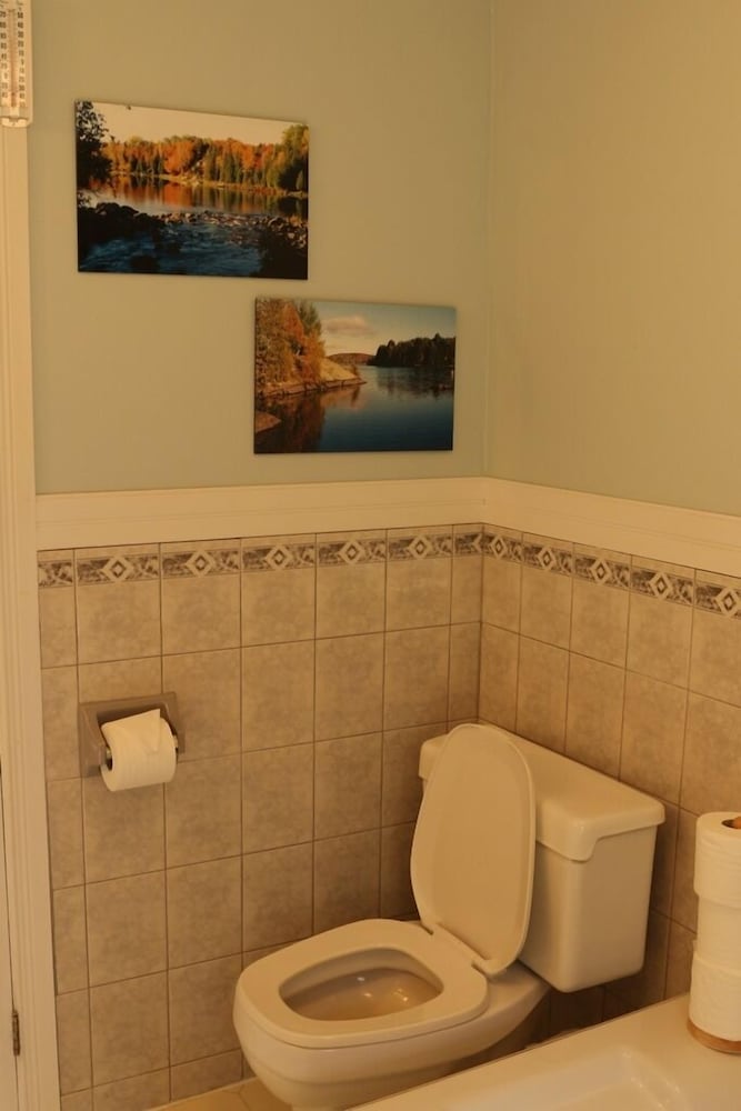 Sunny Rock B&B Haliburton