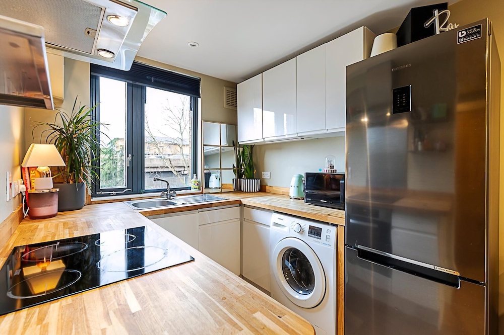A Stylish Haven Near Portobello Road