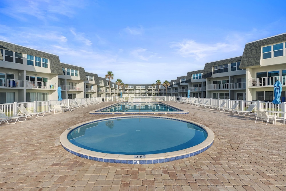 Surfside 219