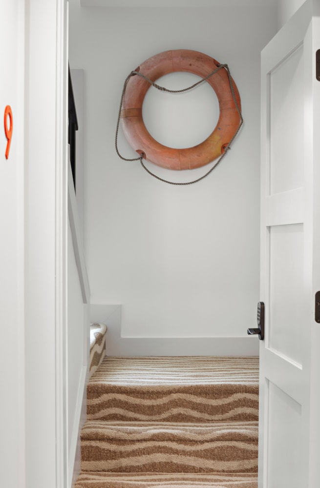 Cutwater Inn & Suites