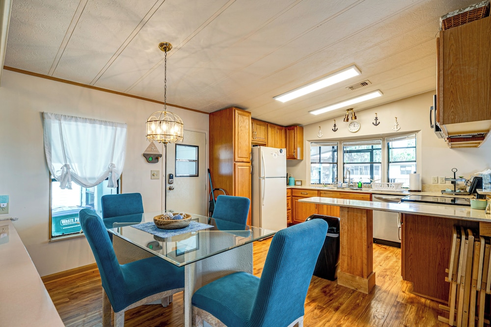 Angler's Paradise! Homosassa River Retreat w/ Dock