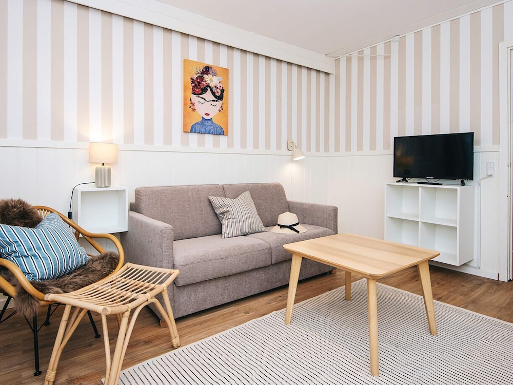 6 Person Holiday Park Home in Romo