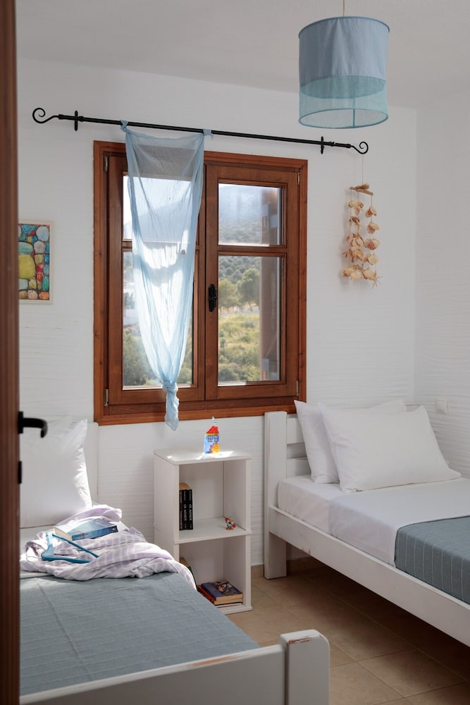Apiliotis Sunrise Beach Villa