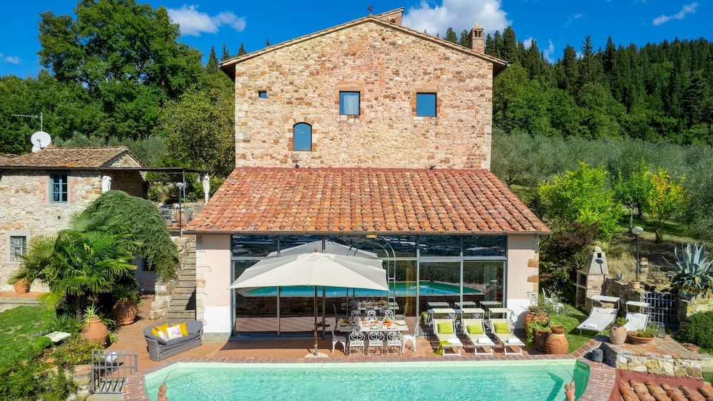 Torre Al Poggio 8 in Calenzano view 2