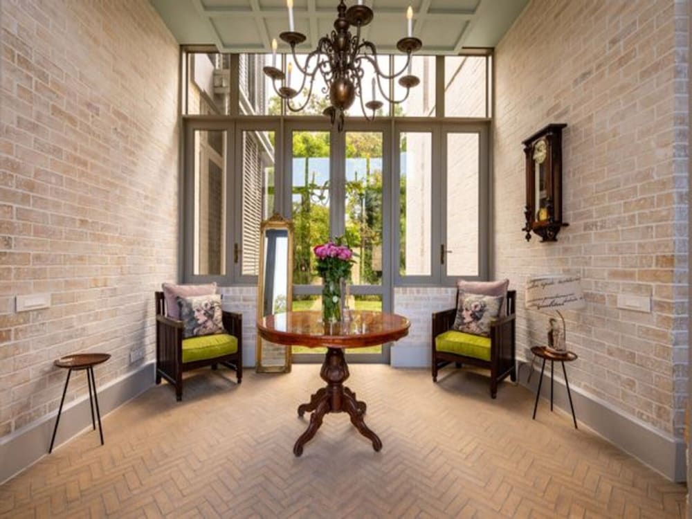 French Elegance in Bishopscourt