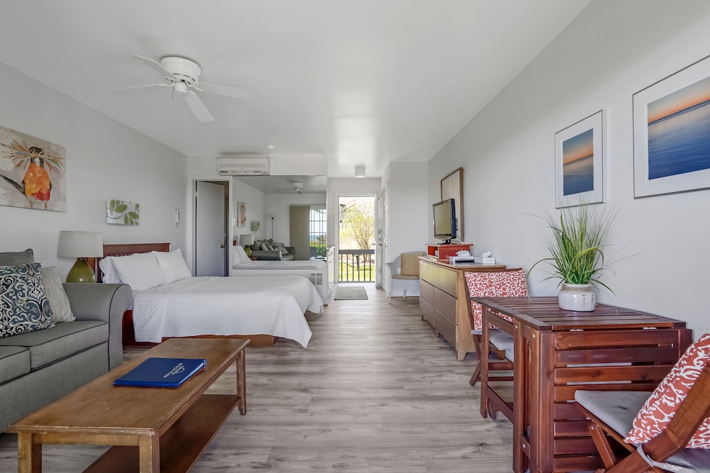 Beach Plum Resort