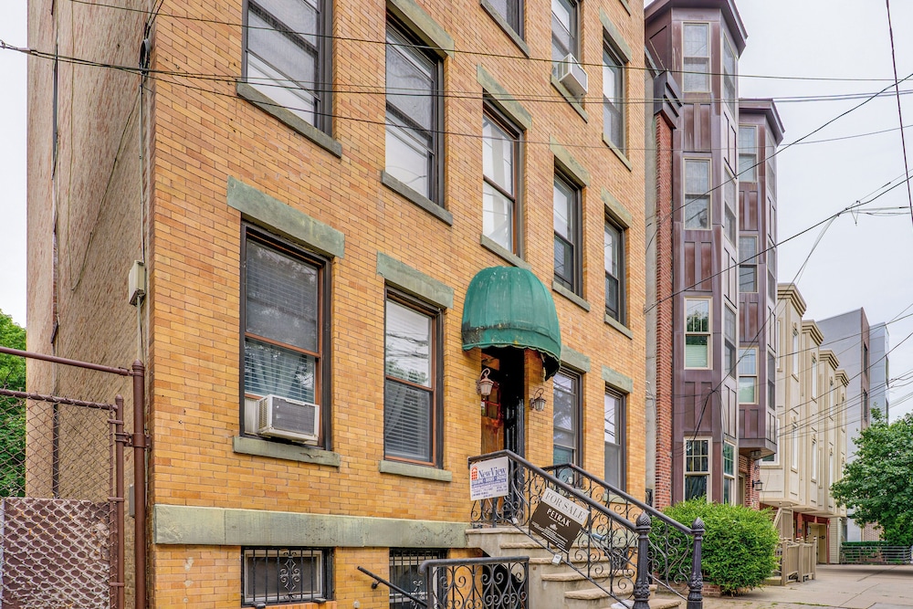 Walk to Washington St: Hoboken Apt w/ Balcony!