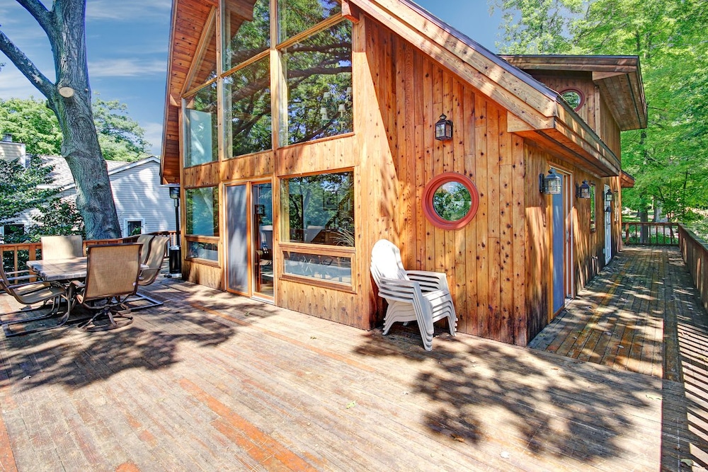 Tree House