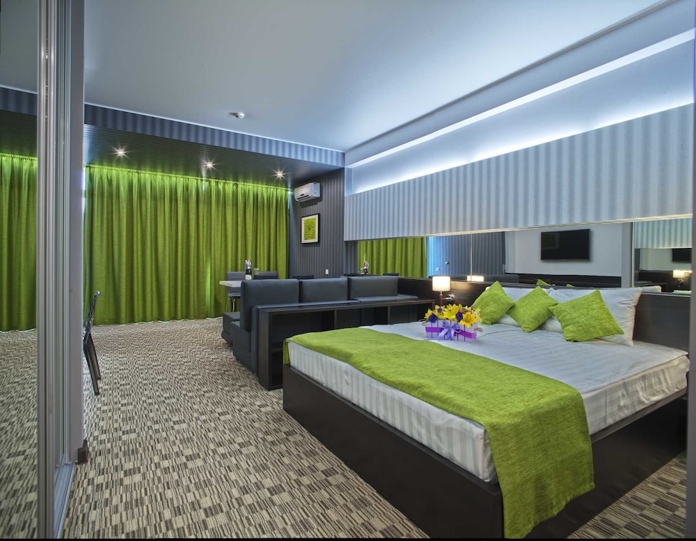 Bristol Apart Hotel