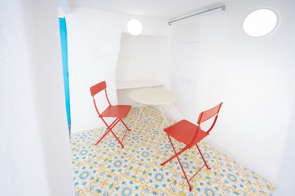 La Dèpendance - Gioia Apartments photo 3