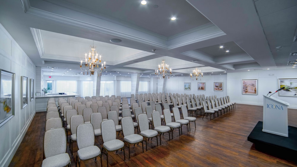meeting & event spaces