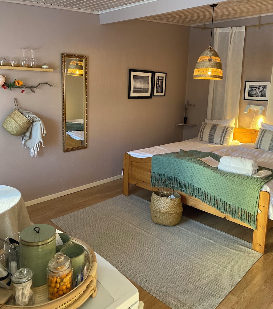Villa Sol B&B and hostel