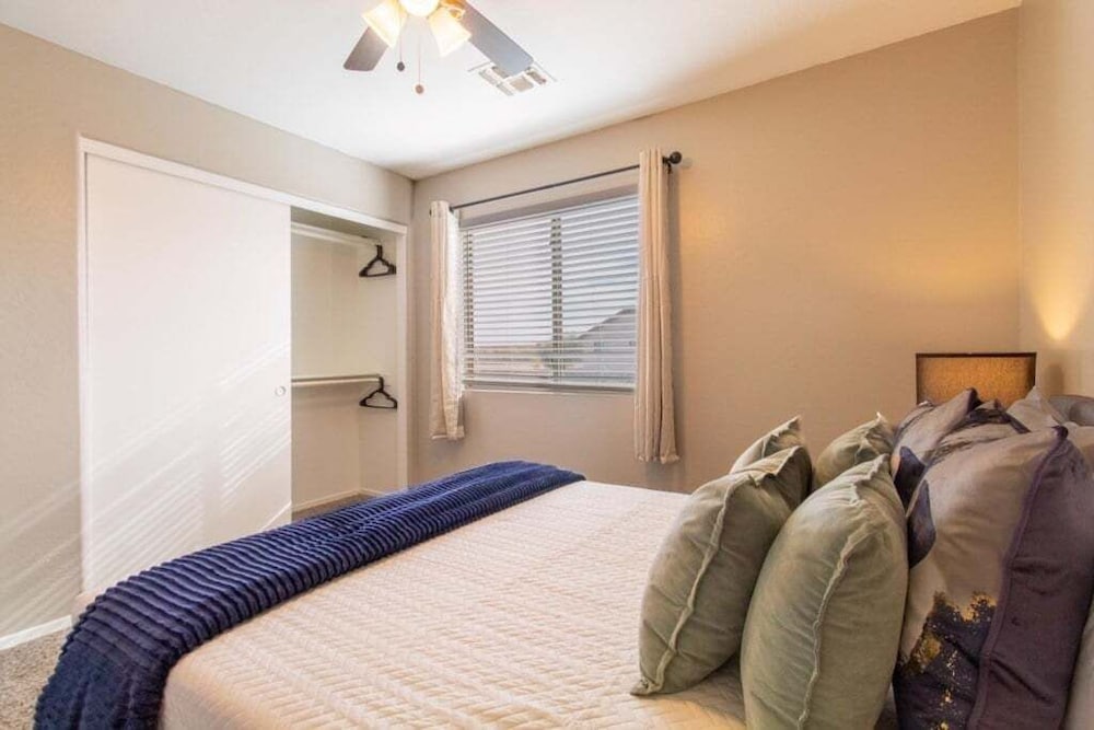 Casa Aria 4br Home & Heated Pool 4 Bedroom Home